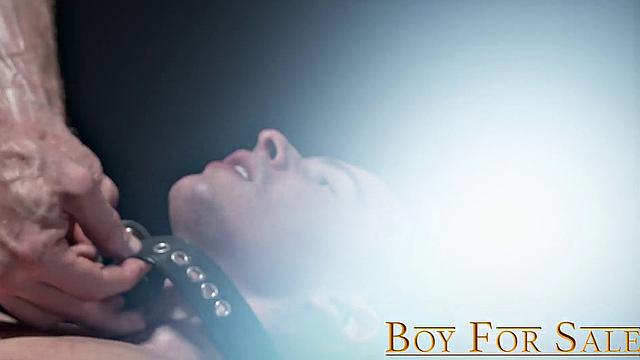 THE BOY AIDAN Chapter 1 - Grooming