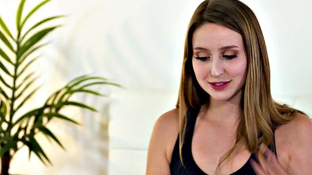 Massaging bootylicious lesbian seduces petite 19yo slut