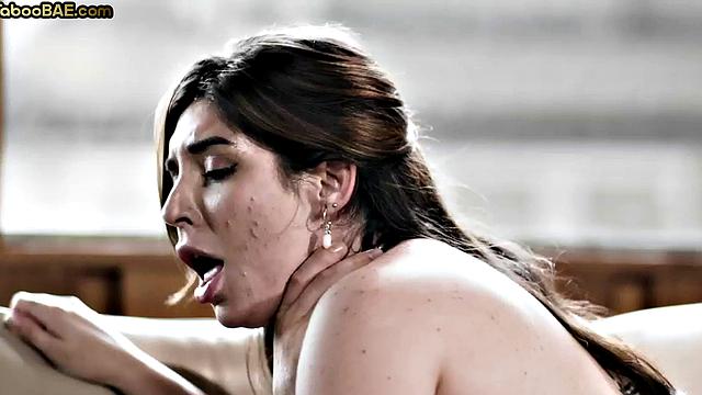 Cockhungry babe fucked by her lover in hot affair