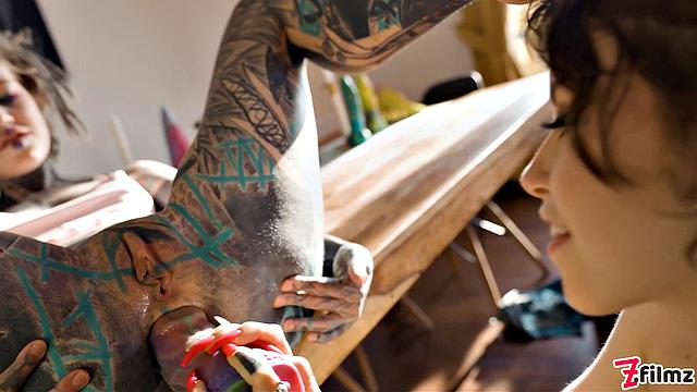 anuskatzz мощно сквиртит на eden после глубокого анального кайфа