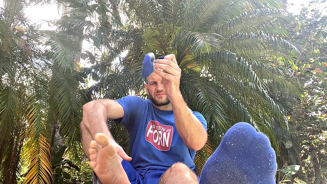 See Brian Omally in solo 4k II