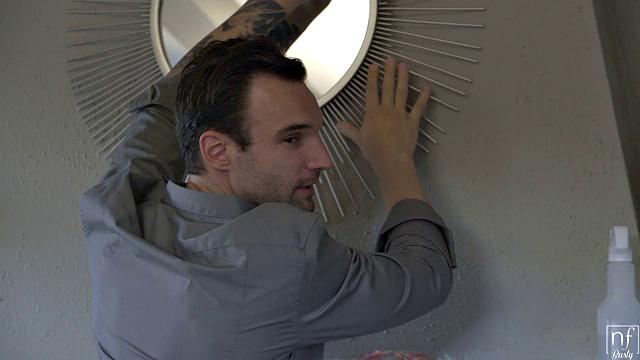 Busty Latina - S7:E4