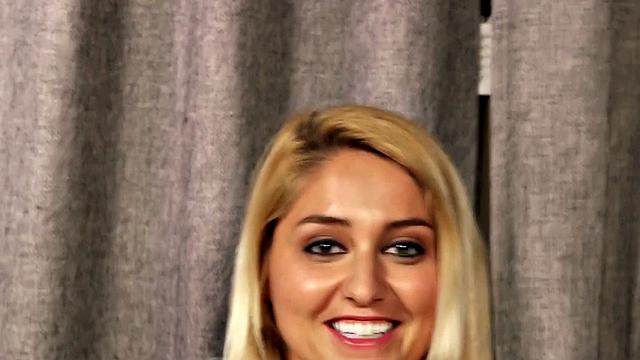 Thick Key West cutie used to be a pro wake boarder. Now she's spreading her pink for you.