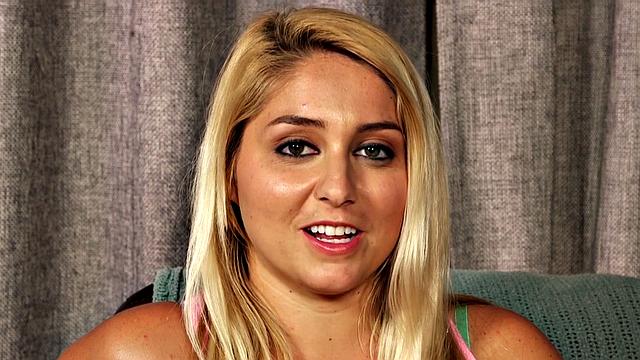 Thick Key West cutie used to be a pro wake boarder. Now she's spreading her pink for you.