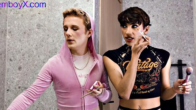 Pixie MUA enjoys threeway