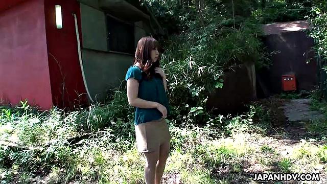 Chubby babe gets fucked in a local forest