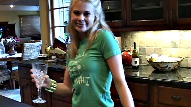 Little Summer gets horny rubbing pussy hard