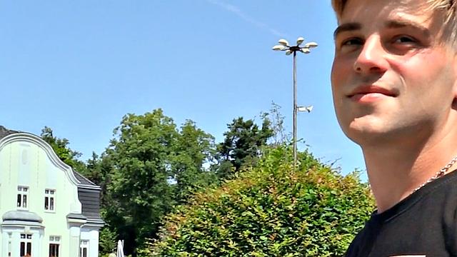 Picked up stud gets outdoor forest assfuck in POV