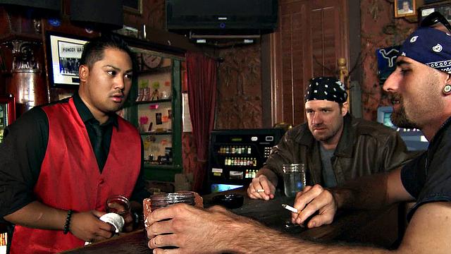 Рэйчел вернулась с войны - Джонни, покажи, на что способен