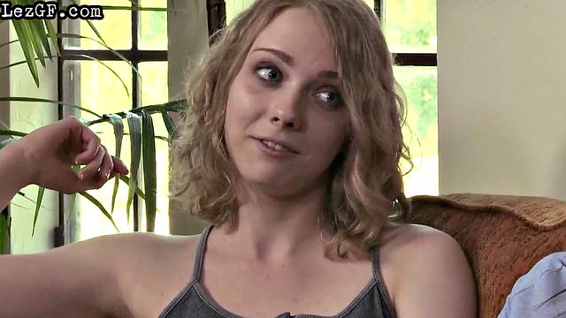 Naturaltitted lesbians rubbing pussies in tribbing