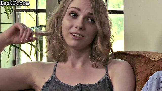 Naturaltitted lesbians rubbing pussies in tribbing