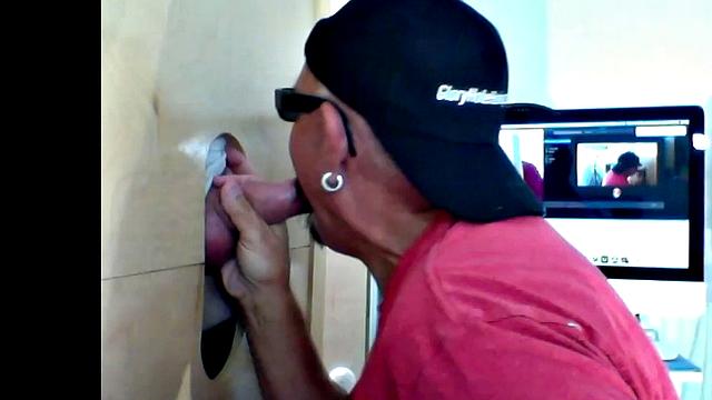 Married Guy Gets Dick Sucked At The Gloryhole