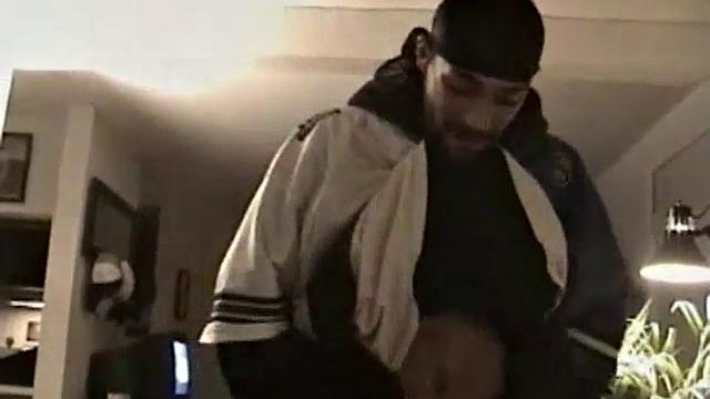 Три горячие гей-сессии с Энрике - минет, рука и мощный финиш подряд.