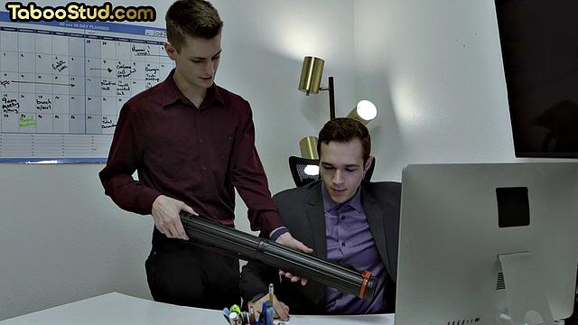 Office twunk tempting boss