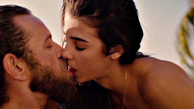 Doggystyle GF sucks and enjoys passionate sex outdoor