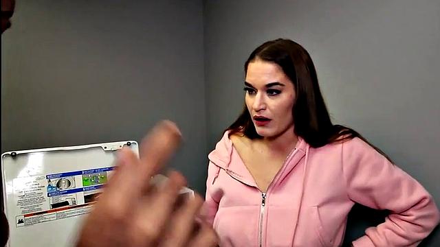 Kendra Heart Blowjob