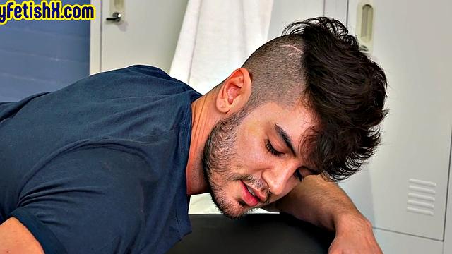 Barebacked stud filled in by perverted fucker