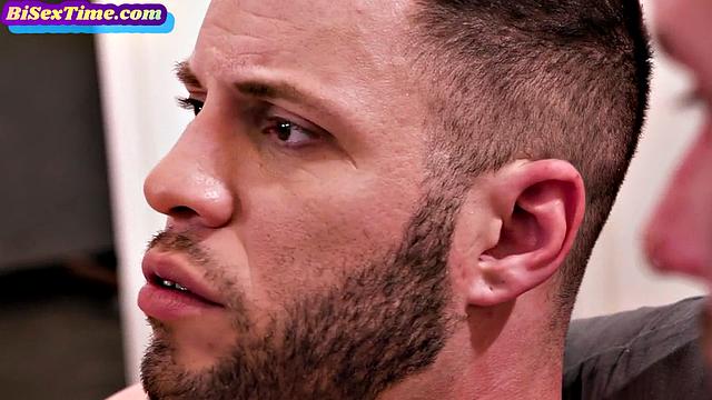 Horny 21yo babe bouncing in 3some