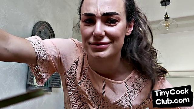 Stunning babe reacts to small dude