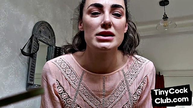 Stunning babe reacts to small dude