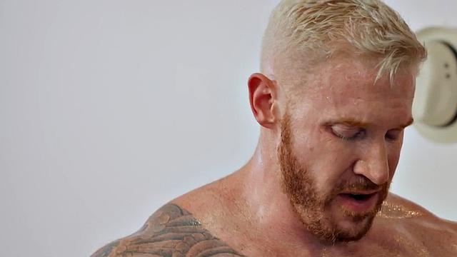 Muscled tattooed jock barebacks greedy asshole at home