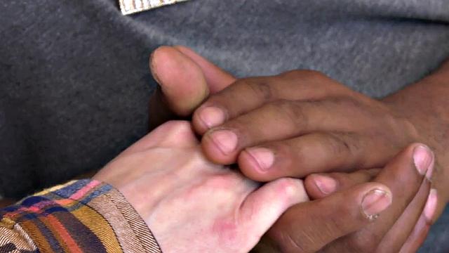 У Спенсер Брэдли плохое настроение? Черный член в попке - лучшее лекарство