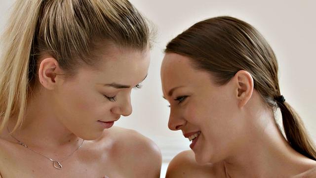 Blue Angel with Anny Aurora