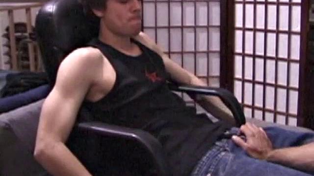 Kicking back in a chair, Jayden is ready to beat off, and we get to watch! This time he gets some help from a mystery hand.