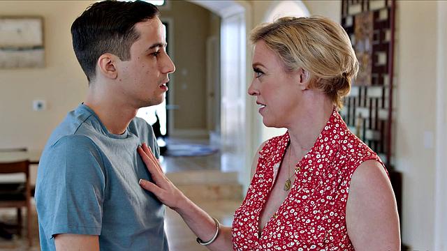 That monsterdong is mine, man!