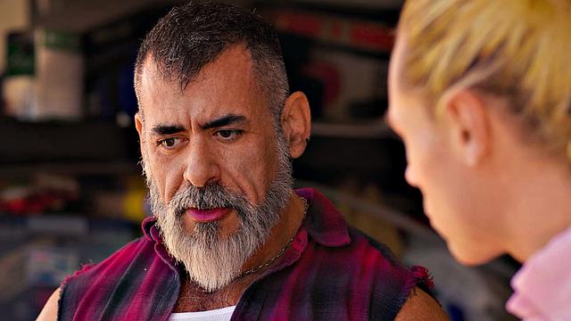 College Twink Helps Older Bear Feel Fresh Again - Johnny Moon, Lawson James