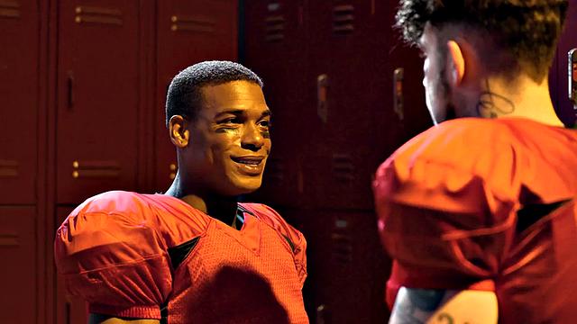 Athletic Ebony Sud Fucks In Locker Room Till Cumshot