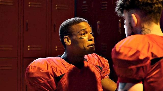 Athletic Ebony Sud Fucks In Locker Room Till Cumshot