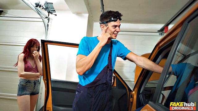 Смотри, как Анна Яде и Мисс Оливия трахаются с механиком в гараже, пока лубрикант льется рекой и все получают по полной!