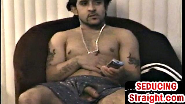 Vintage str8 guy first time sucked by gay at home till cumshot