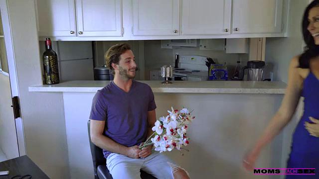 Did You Do My Mom - S7:E4