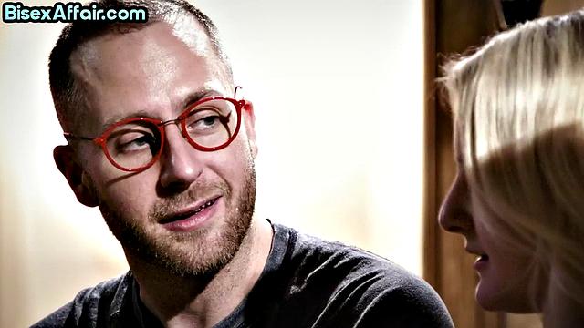 21yo petite babe cockriding two guys