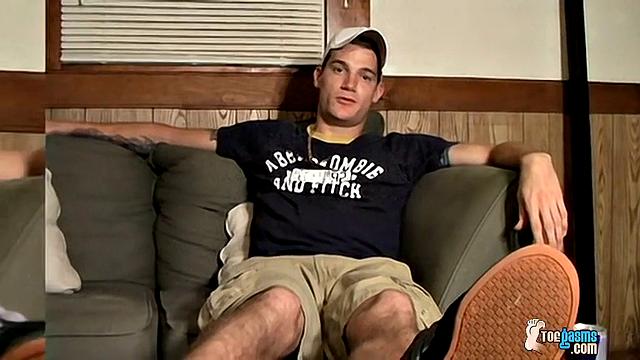 Str8 Boy Foot Fun And Jerking Off - Glock