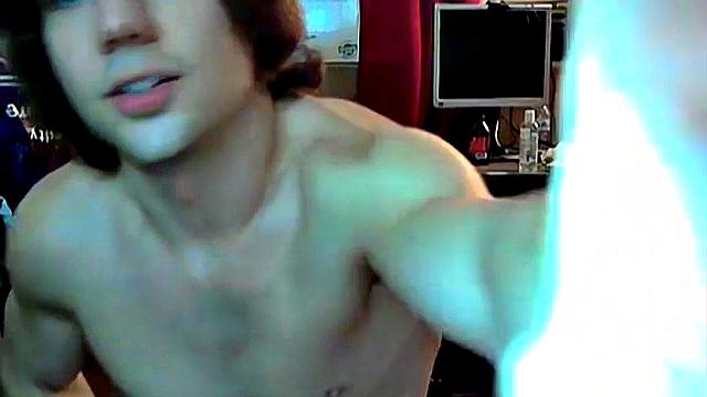 Zack Randall puts on a wild solo show and leaves no doubt who needs a towel