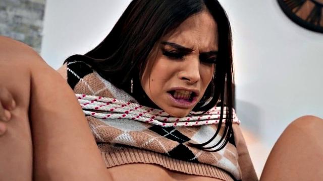 Les babe scissoring after oralsex and dildo fucking