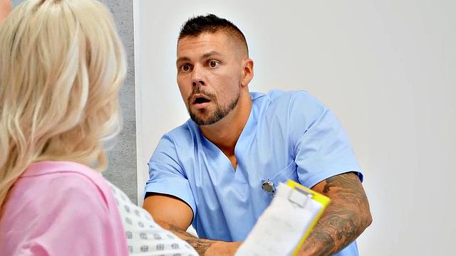 Busty big ass nurse deepthroats doctor in his office