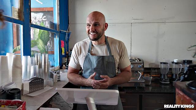 College Babe Gets Au Laid