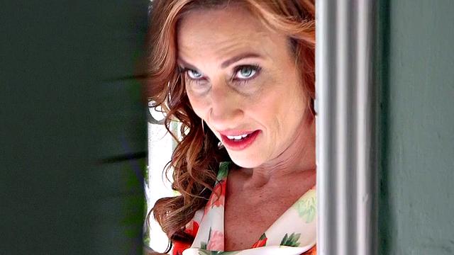 Hot MILF for the new neighbor