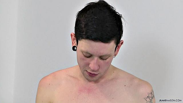 Xavier Goes Wild With Cute Alex - Xavier Sibley &amp;amp; Alex Faux