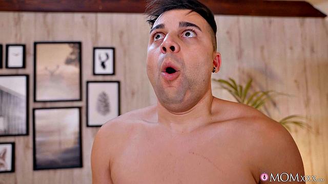 Big Tit Stepmom Fucks Stepson