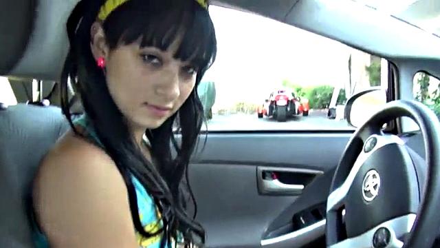 Kinky 18-year-old teen gets off with small toys in her bald pussy