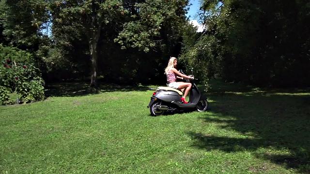 Busty Lesbos rimming each other outside