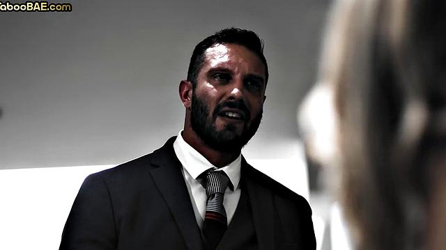 Cheating babe sucks cock and got pussy pounded in threesome