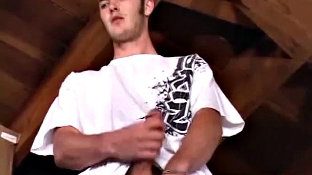 Christian Wilde Masturbating