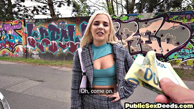 picked up babe bouncing on stranger's dick