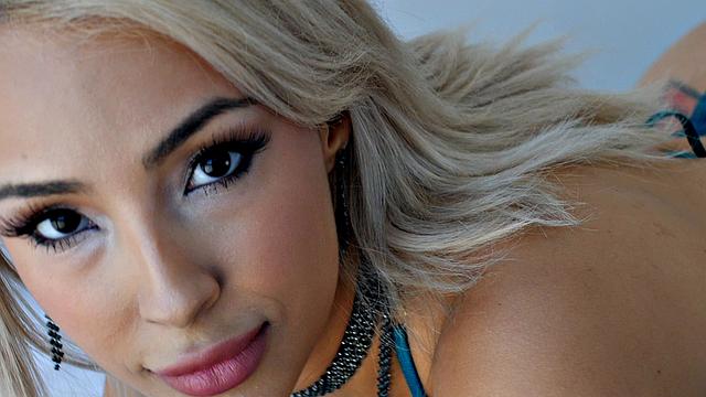 Curvy Blonde Lauren Rides Hard Before Receiving A Facial In POV